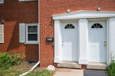 288 Westcourt Place • #25 • Waterloo, ON photo 2