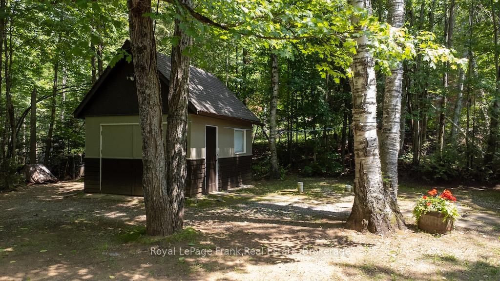 24 Fire Route 306 • Trent Lakes, ON photo 33
