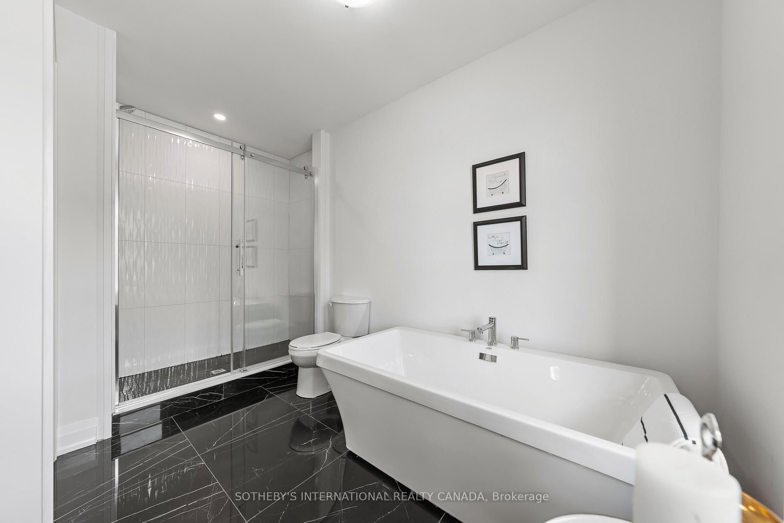 675 Victoria Road N • #23 • Guelph, ON photo 21