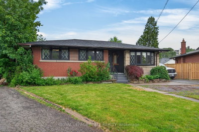 33 Kenwood Crescent — photo 2