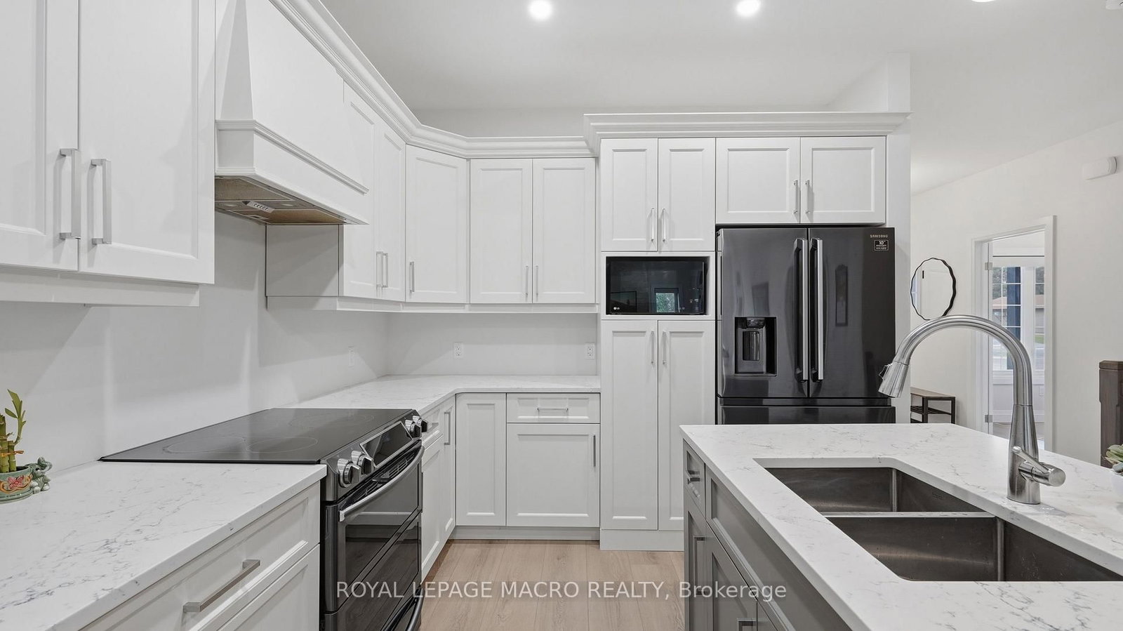 1055 Bay Street • Norfolk, ON photo 8