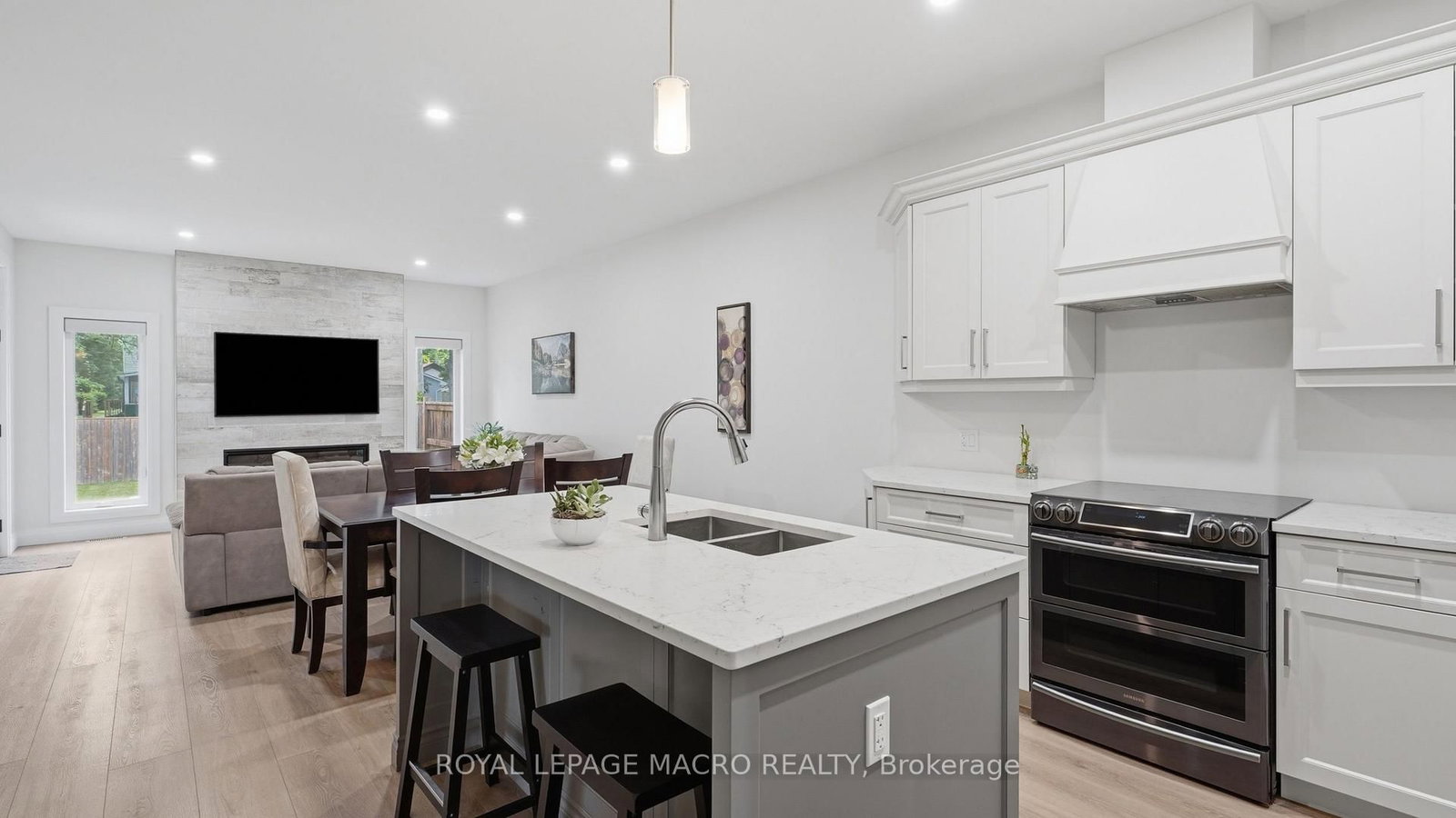 1055 Bay Street • Norfolk, ON photo 9