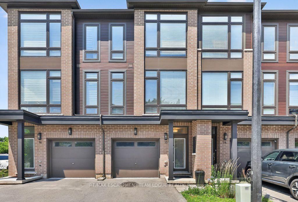 Townhouse for sale at 15-270 Melvin Avenue, Hamilton, Ontario, L8H 0B4 - McQuesten - MLS: X13540586