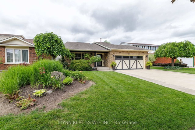 3907 Cardinal Drive