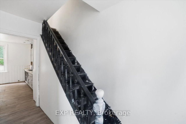 25 Albemarle Street