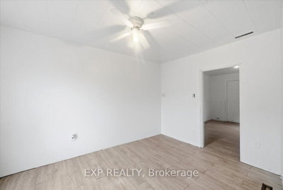 25 Albemarle Street — photo 4