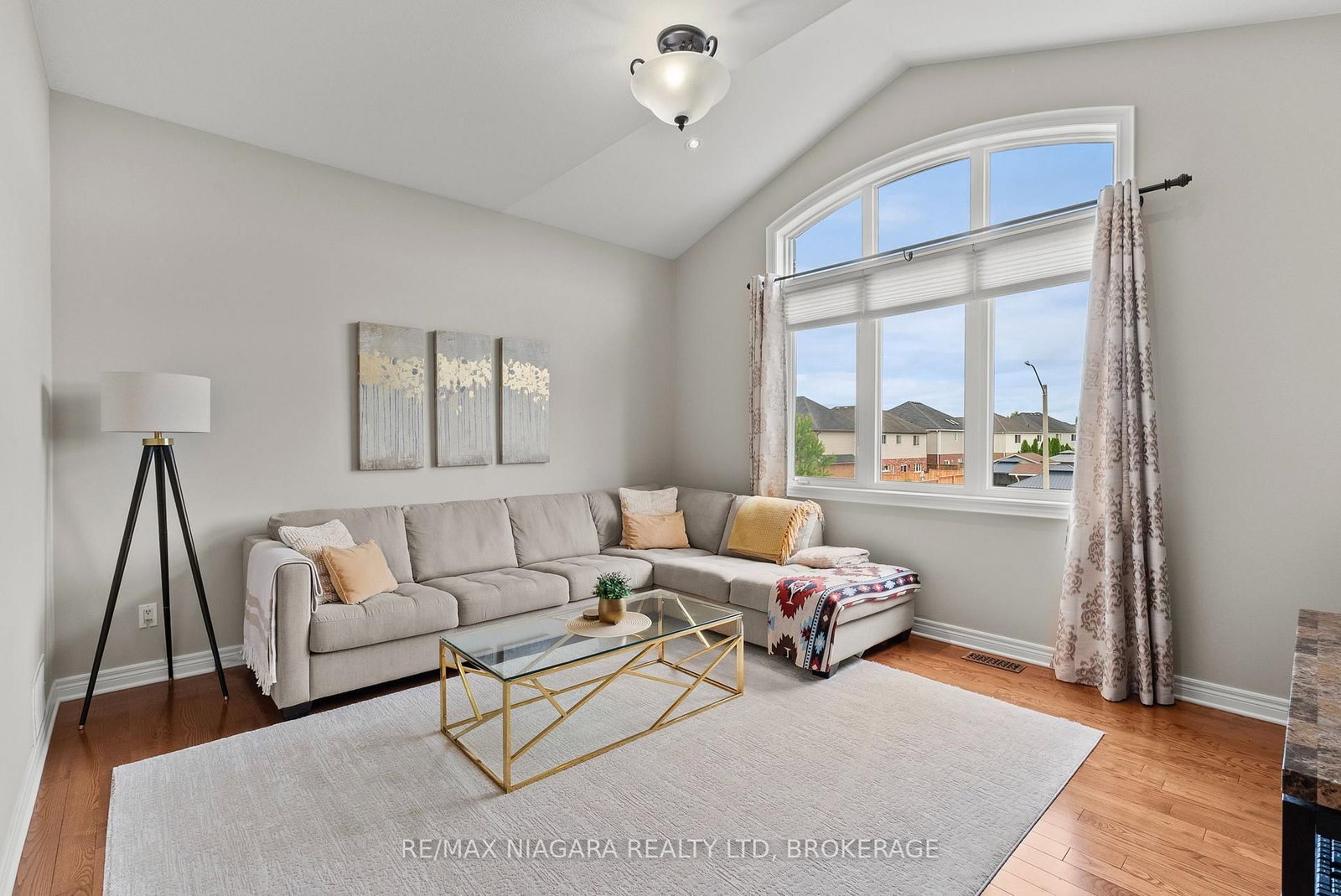 282 Winterberry Boulevard • Thorold, ON photo 24