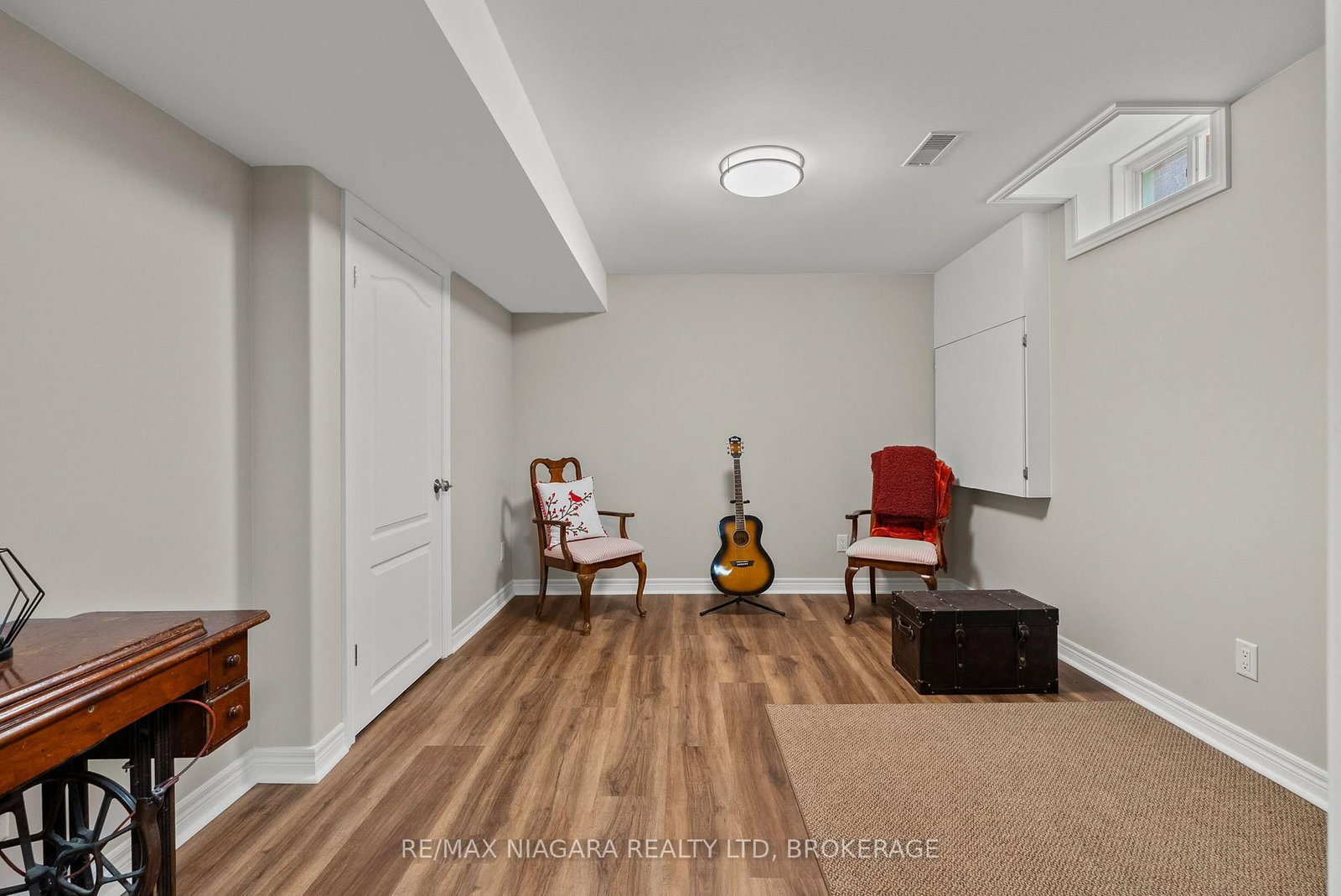 282 Winterberry Boulevard • Thorold, ON photo 37