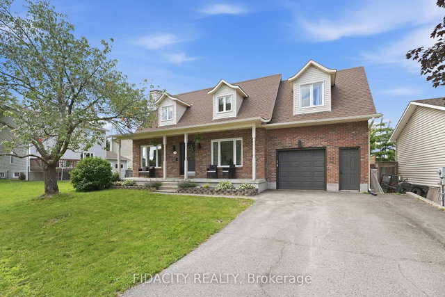 13 Poole Creek Crescent