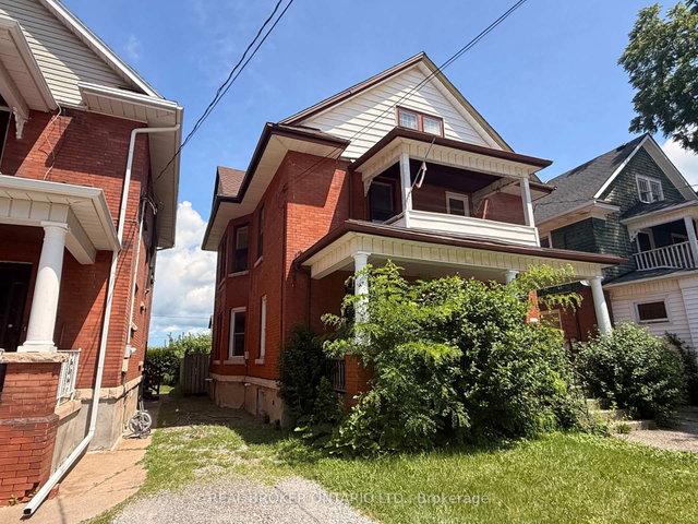 28 Grove Street