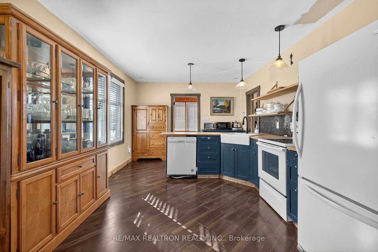 3 Elora Street N • Mapleton, ON photo 18