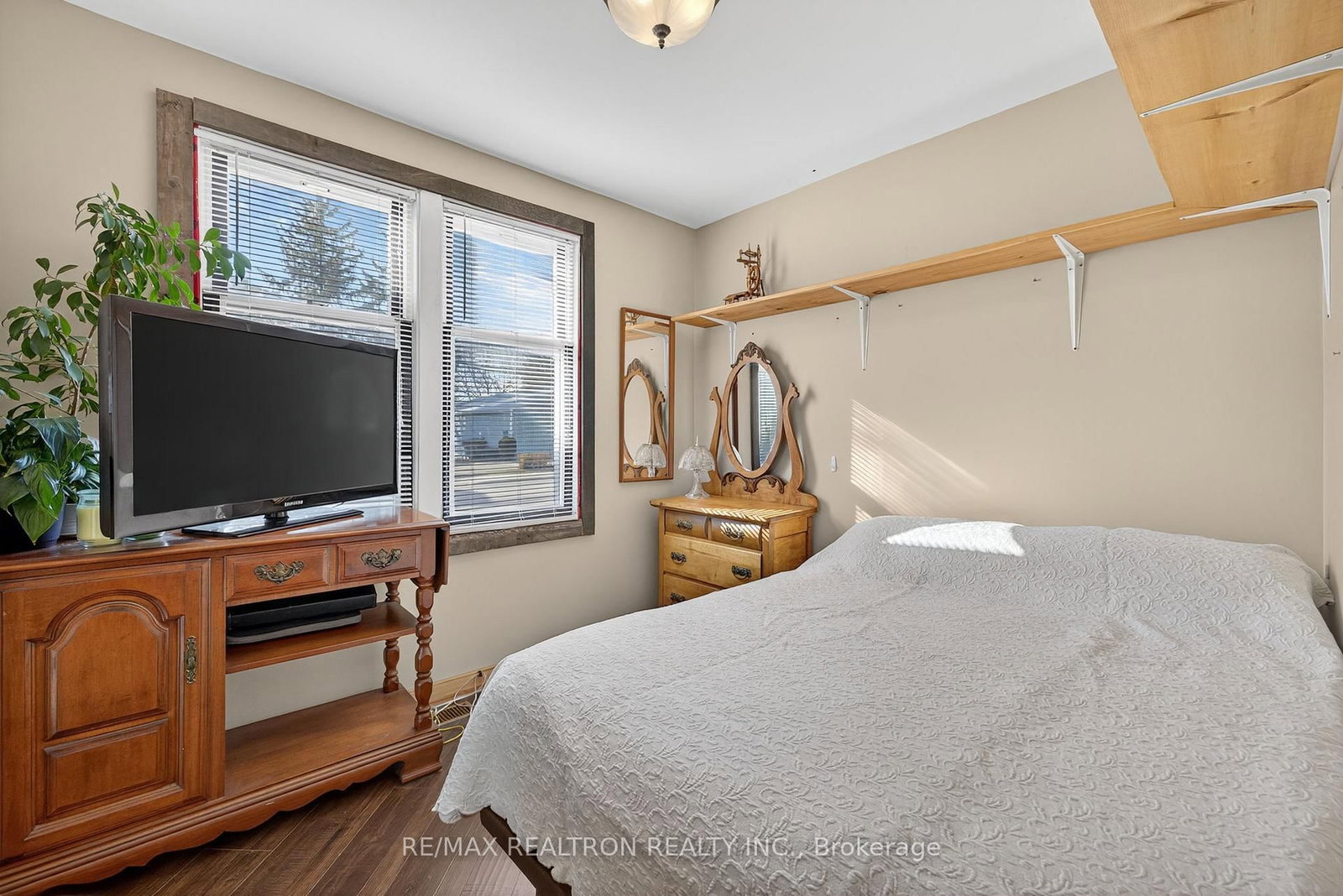 3 Elora Street N • Mapleton, ON photo 26