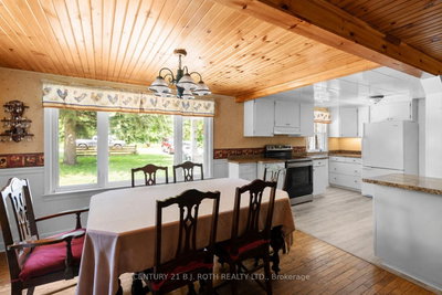 30 Mcleish Drive — photo 4