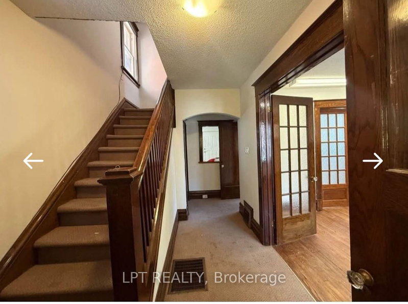 322 Waverley Street