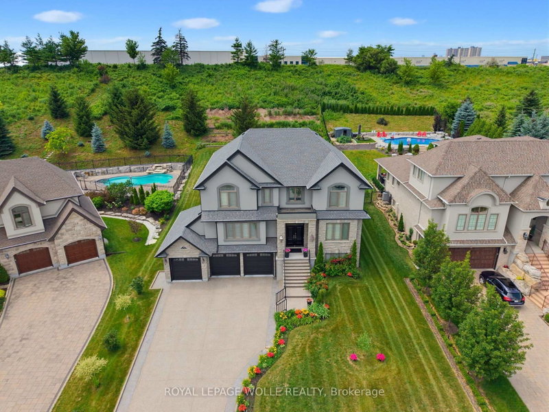 38 River Valley Drive, Kitchener