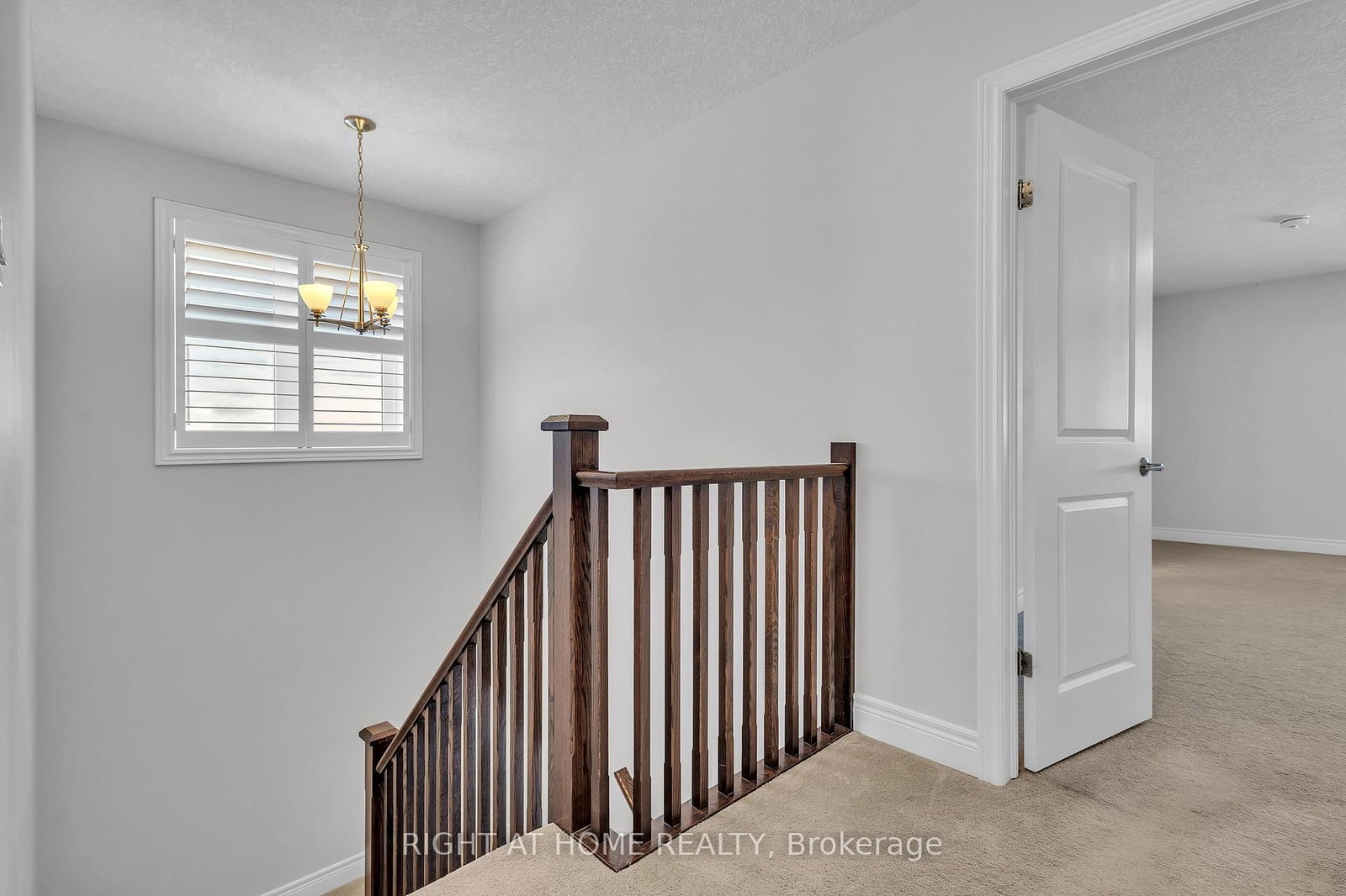 321 Carriage Way • Waterloo, ON photo 19