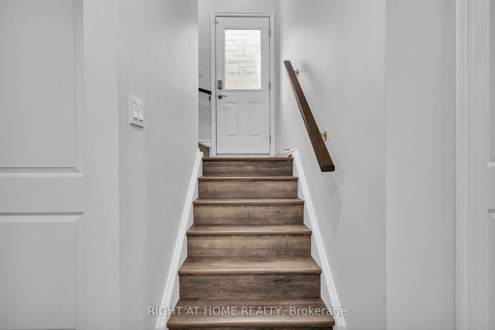 321 Carriage Way • Waterloo, ON photo 36