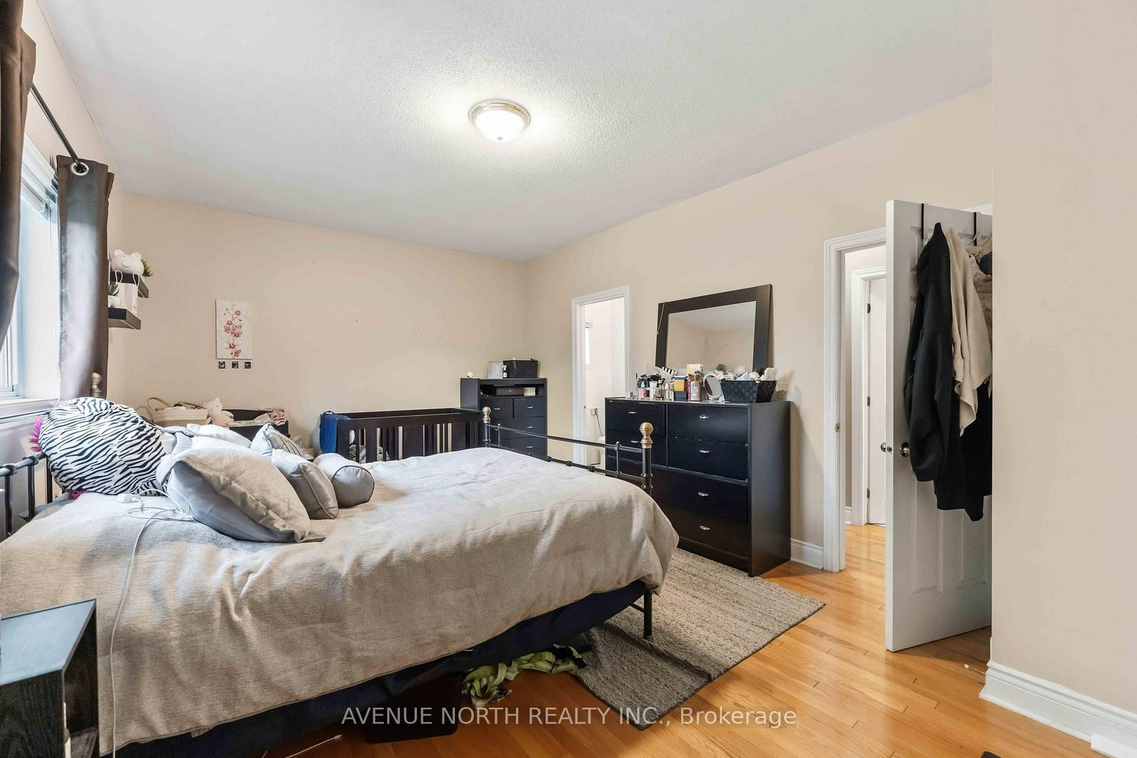 6803 Barsona Place • Ottawa, ON photo 18