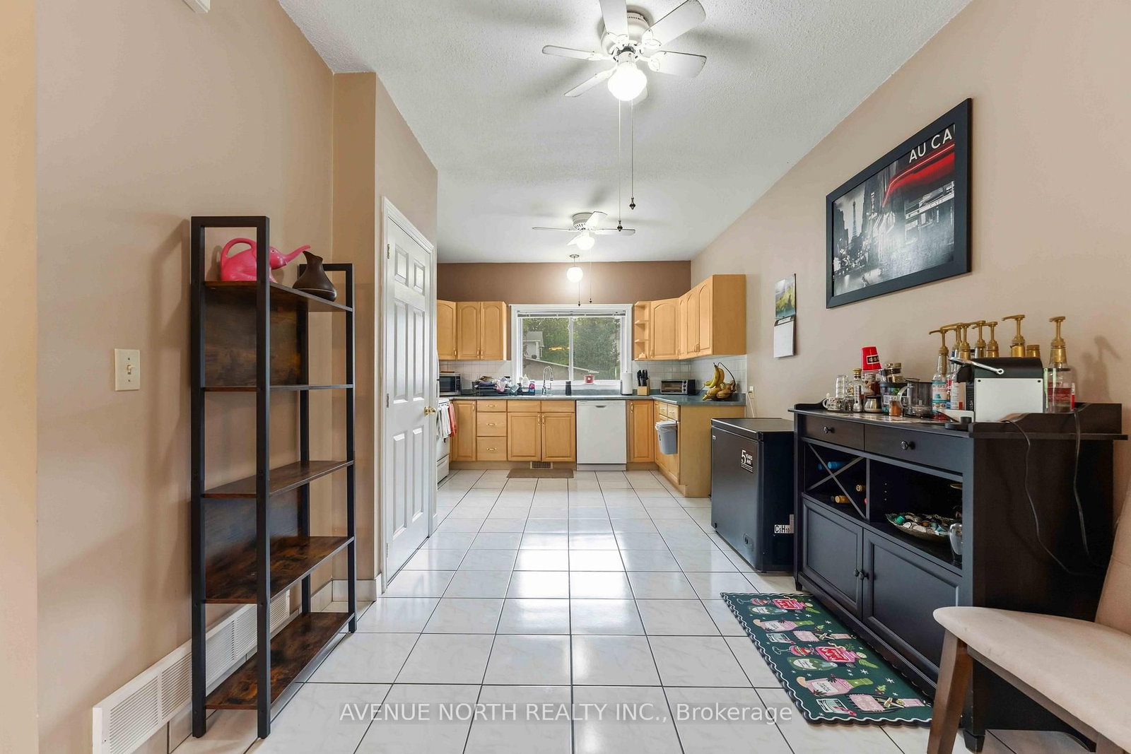 6803 Barsona Place • Ottawa, ON photo 9