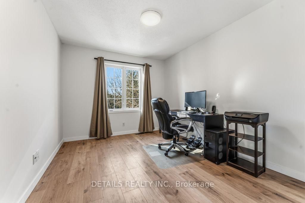 8 Wimbledon Way • Ottawa, ON photo 22
