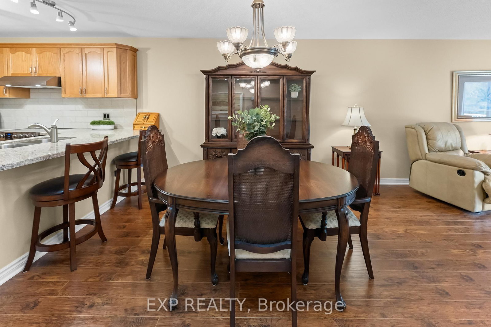 9 KINSMAN Court S • Pelham, ON photo 19