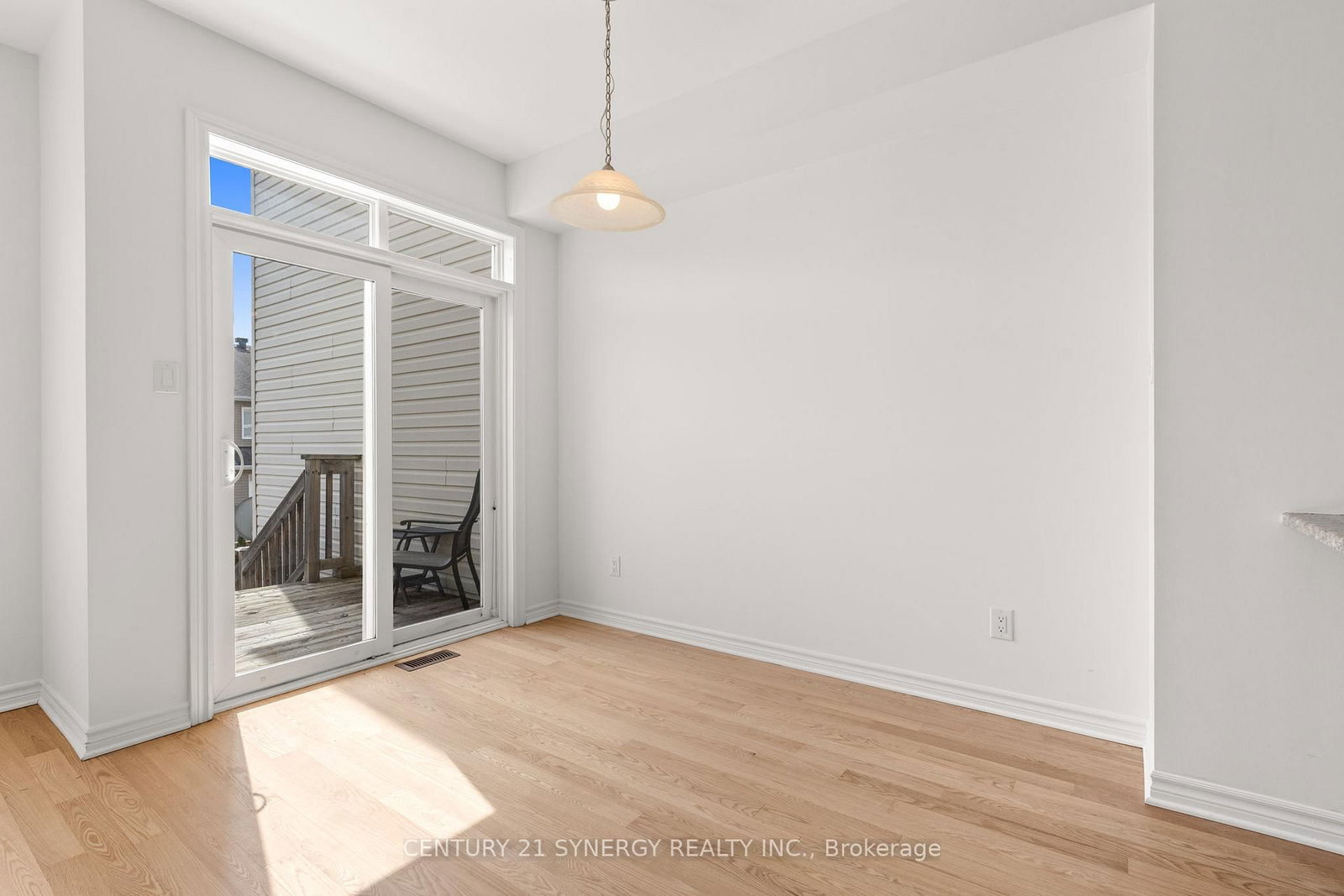 430 Foxhall Way • Ottawa, ON photo 11