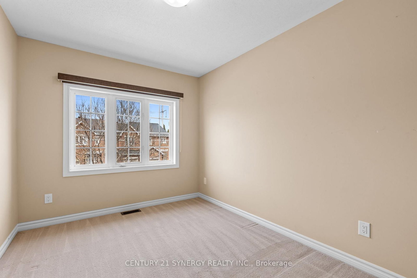 430 Foxhall Way • Ottawa, ON photo 18
