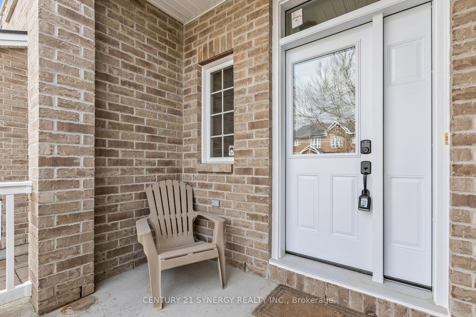430 Foxhall Way • Ottawa, ON photo 4