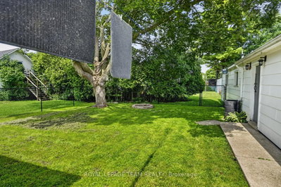 376 Hyde Street — photo 6
