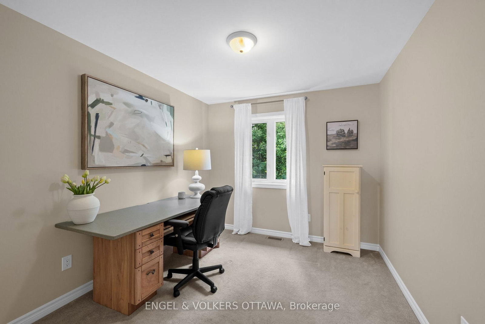 140 Station Trail • Russell, ON photo 27