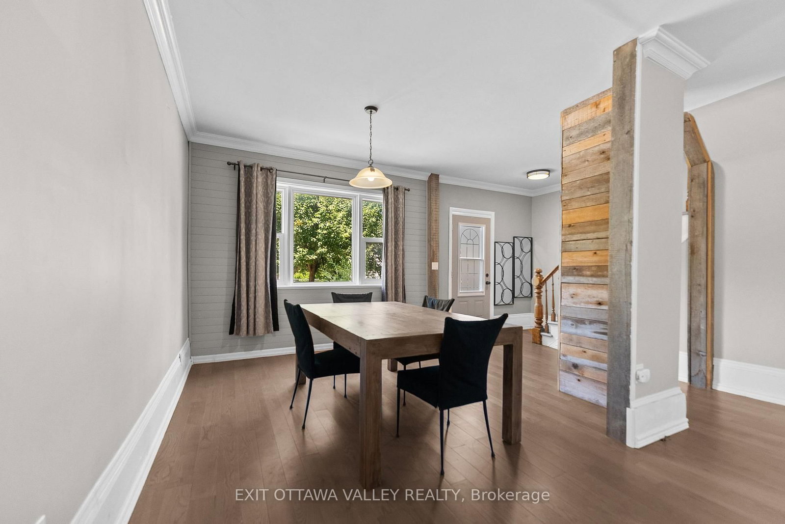 180 Mary Street • Pembroke, ON photo 10