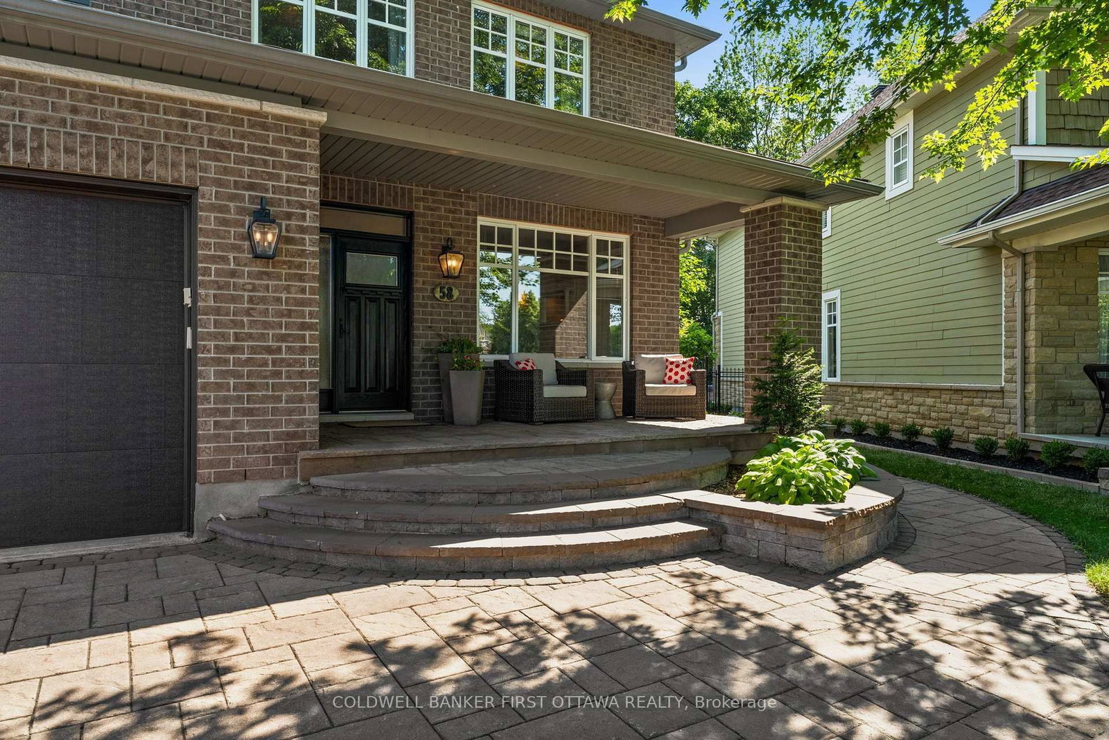58 Ironside Court • Kanata, ON photo 3