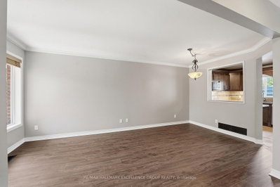 887 Nesting Way • Ottawa, ON photo 9