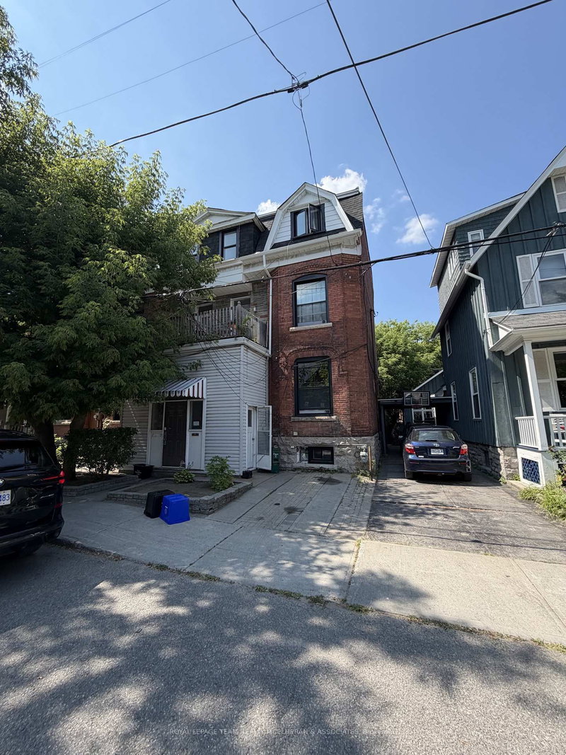 home for lease on 3-49 Waverley Street