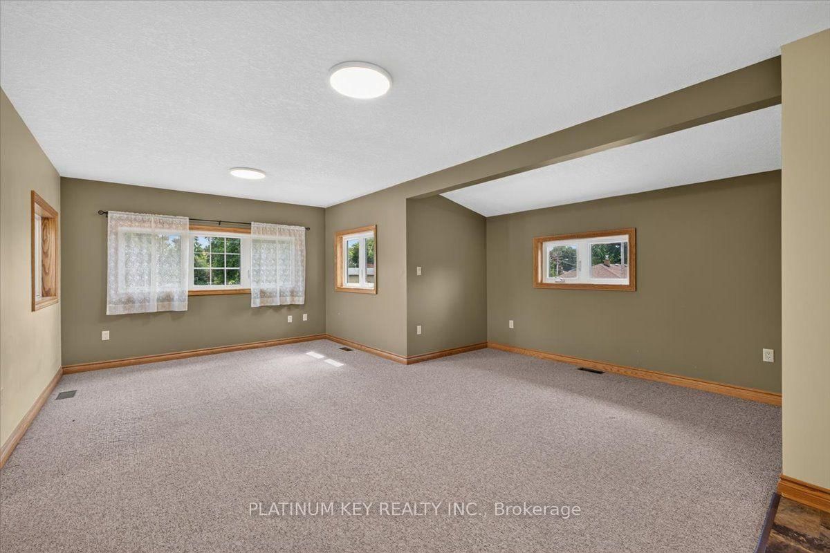 282 Beattie Street • Strathroy-Caradoc, ON photo 26
