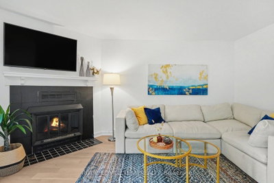 42 Sundback Lane • Kanata, ON photo 5