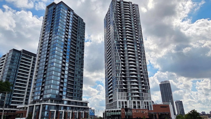 home for lease on 3008-25 Wellington Street S