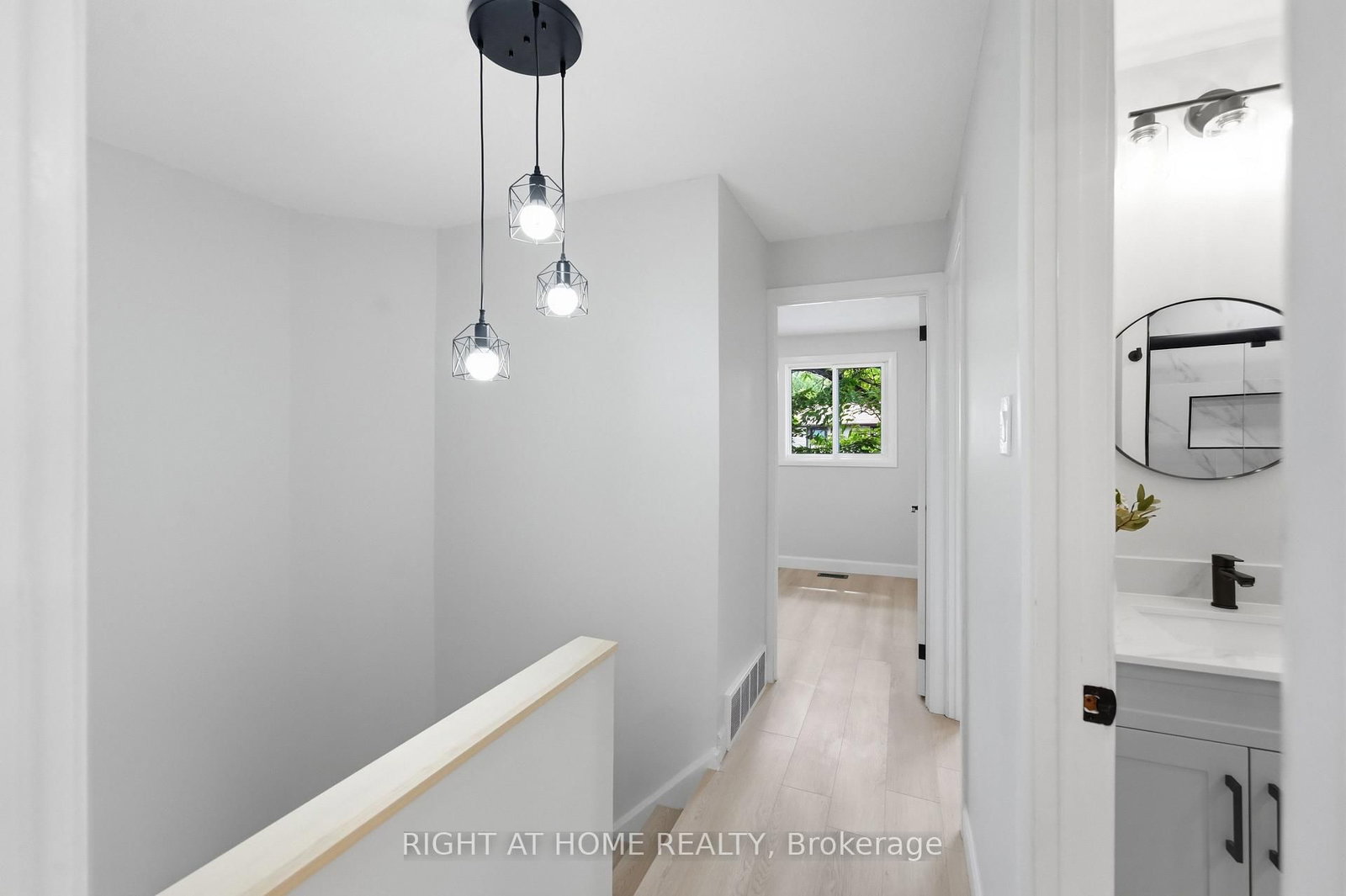 7874 Jeanne D'arc Boulevard • #3 • Ottawa, ON photo 13