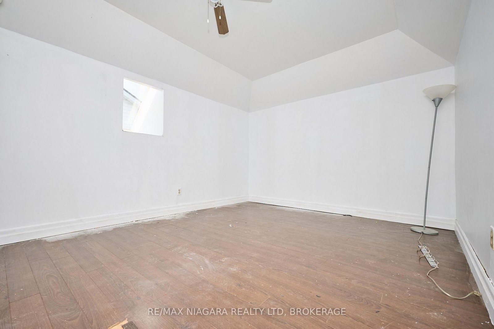 105A Welland Avenue • St. Catharines, ON photo 23