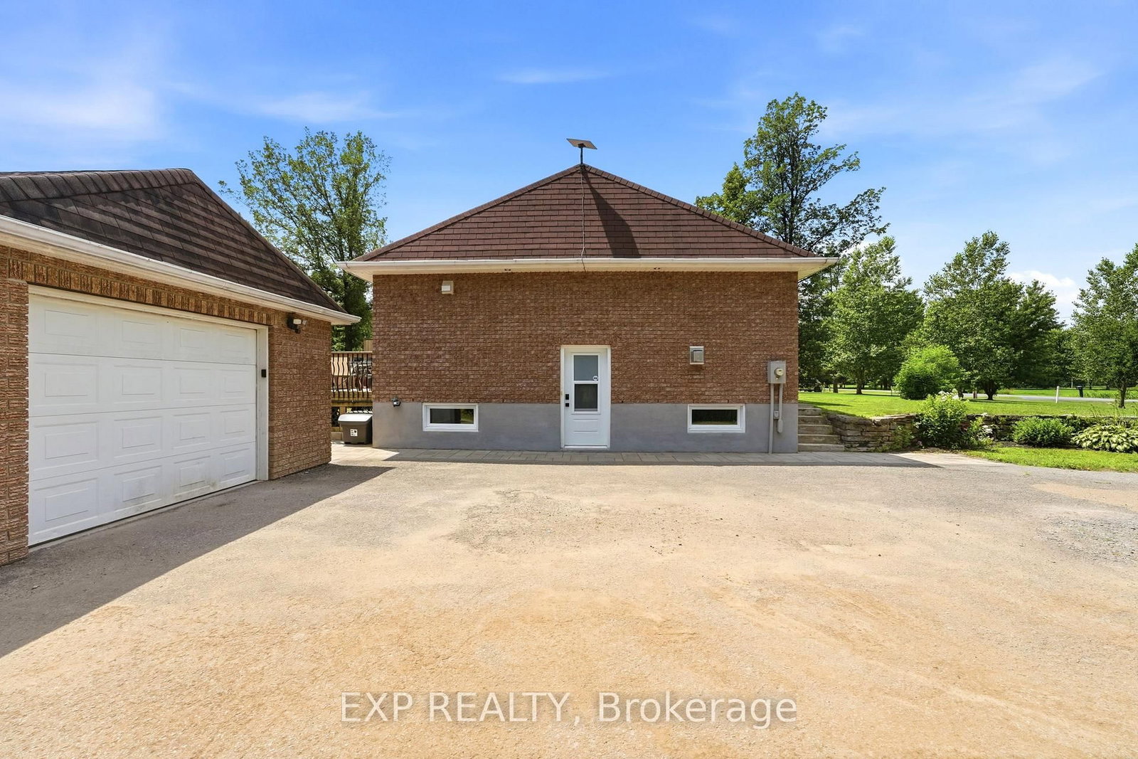 15302 Concession 8 & 9 Road • North Stormont, ON photo 4