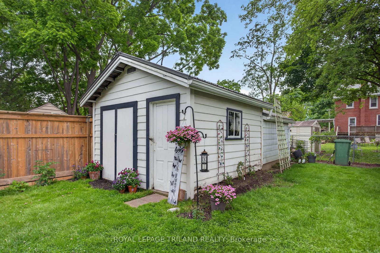87 Chestnut Street • St. Thomas, ON photo 36