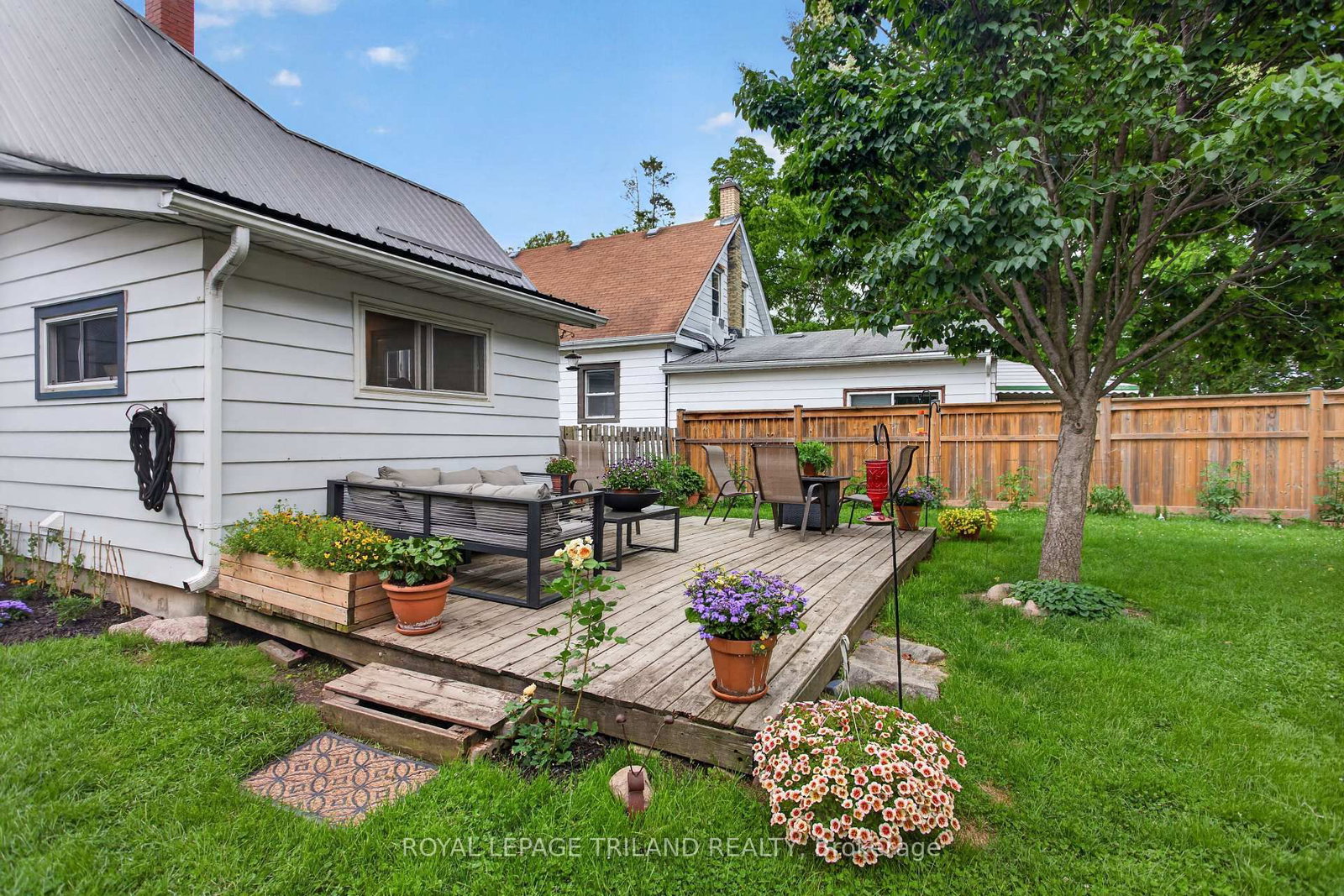 87 Chestnut Street • St. Thomas, ON photo 42