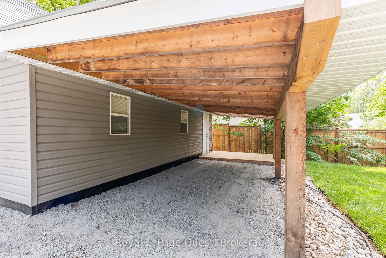 57 West Road W • Huntsville, ON photo 33