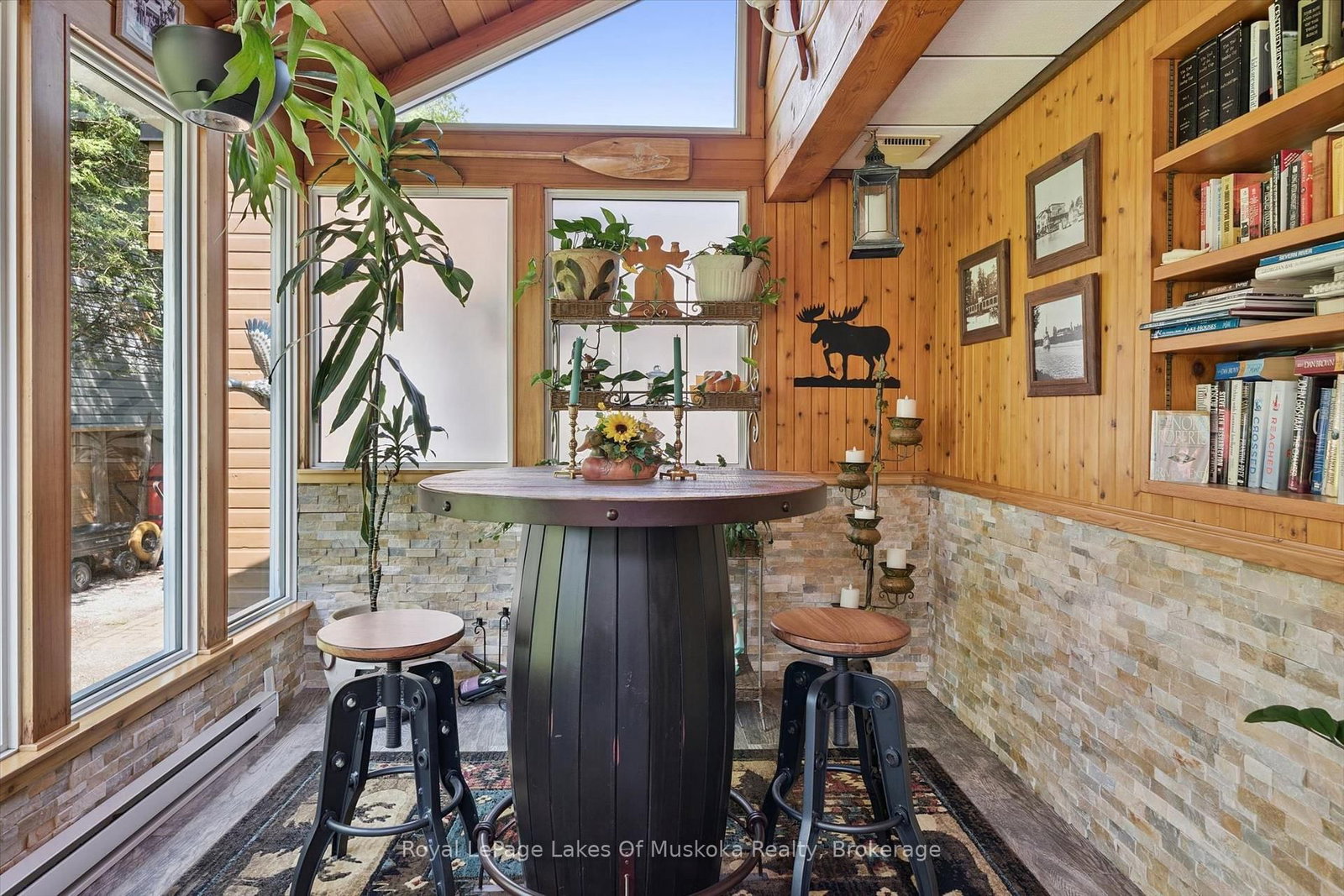 1012 Grey Street • Muskoka Lakes, ON photo 14