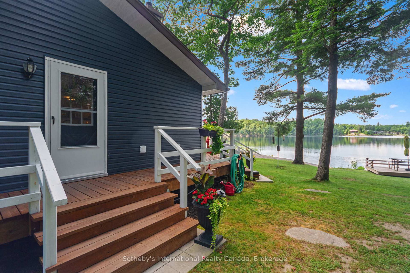 834 Eastshore Road • Georgian Bay, ON photo 17