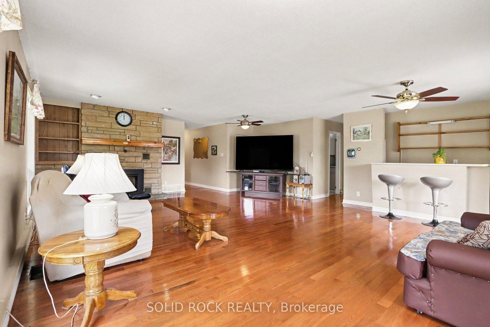 220 Highfield Crescent • Carleton Place, ON photo 6