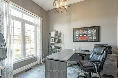 148 Elliott Trail • Thames Centre, ON photo 8