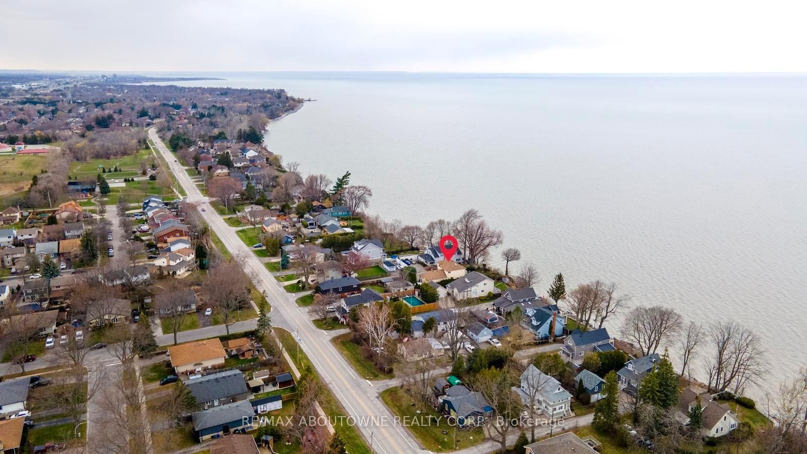 1 Twelfth Street • Grimsby, ON photo 50