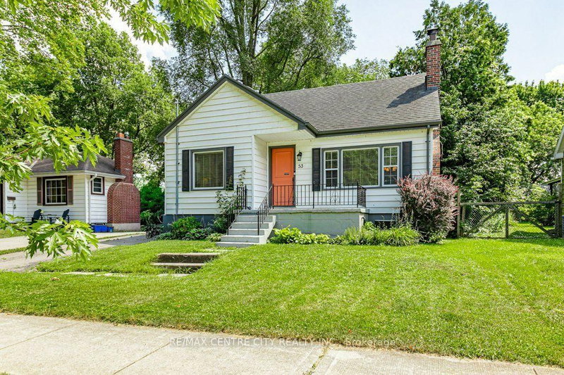 53 Cliftonvale Avenue