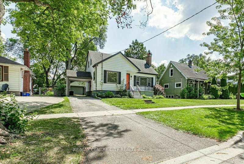 53 Cliftonvale Avenue